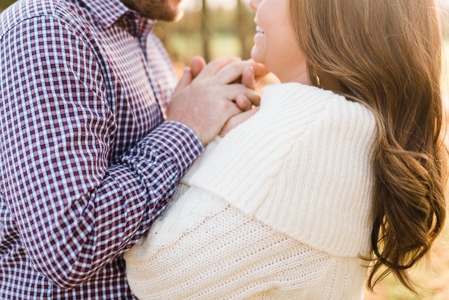 Downtown St. Louis,Engagement Photography,Real Engagement,St. Louis Arch Engagement,St. Louis Engagement,Stl engagement,WInter Engagement,city garden,manda renee,peabody,st-louis-wedding-photographer,